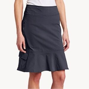 Royal Robbins Black Discovery Skirt. Stretch Travel Outdoors Cargo Skirt. Size 4